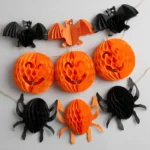 3m paper Halloween garland, three-quarter angle view