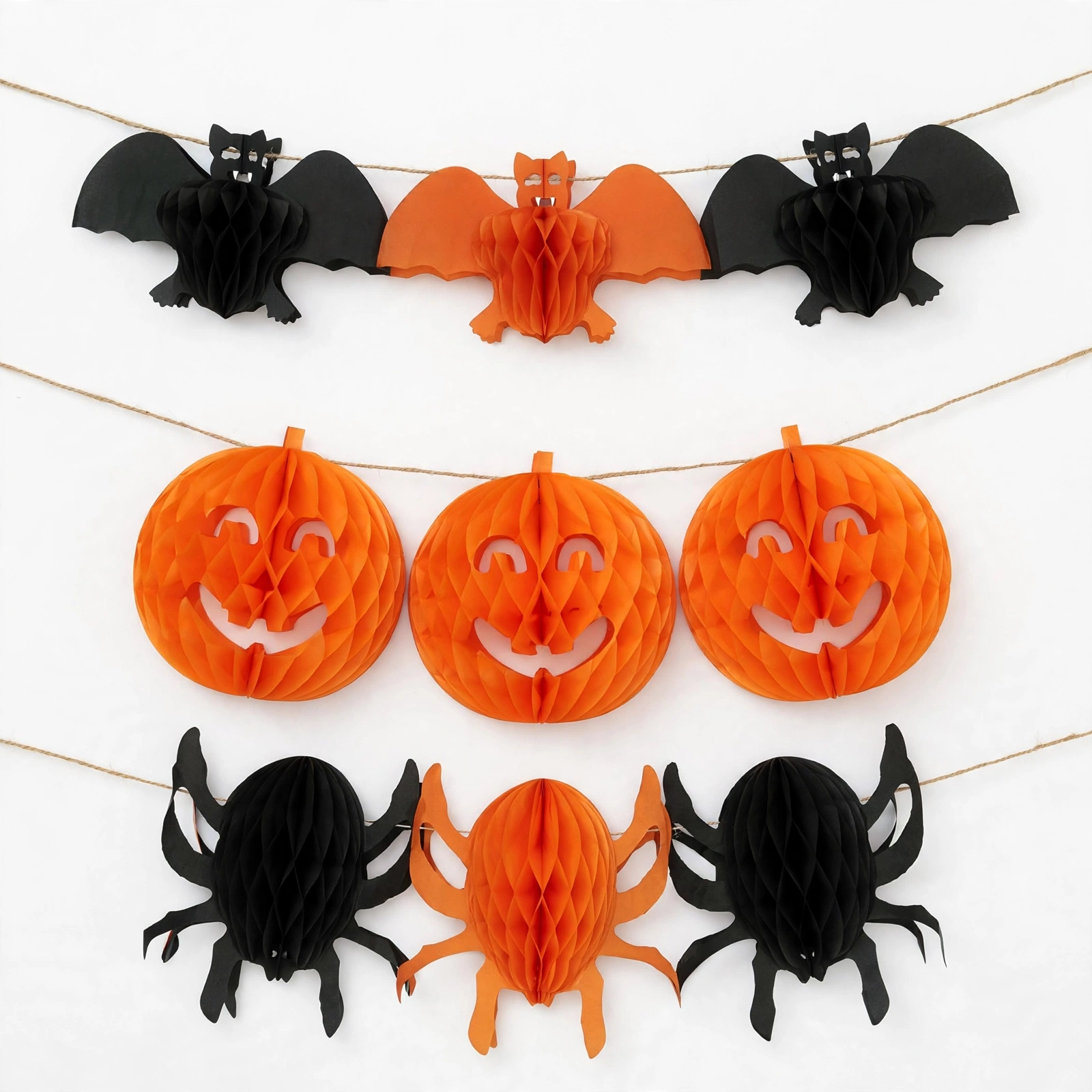 Paper Halloween Garland Bats Pumpkins Spiders Front View Paper Halloween garland with bats, pumpkins and spiders, front view